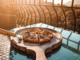 The Summer House, Pachmarhi - AM Hotel Kollection