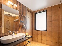 The Summer House, Pachmarhi - AM Hotel Kollection