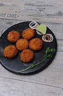 The Summer House, Pachmarhi - AM Hotel Kollection