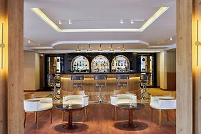 Mövenpick Royal Lotus Nile Cruise, Every Monday Four Nights From Luxor