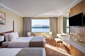 Mövenpick Royal Lotus Nile Cruise, Every Monday Four Nights From Luxor