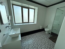 Badam d'Art Boutique Hotel