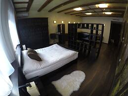 Vendi Grand Square Residence