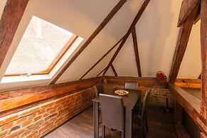 Vendi Grand Square Residence