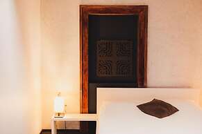 Vendi Grand Square Residence