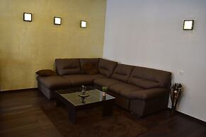 Vendi Grand Square Residence