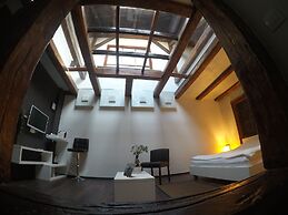 Vendi Grand Square Residence