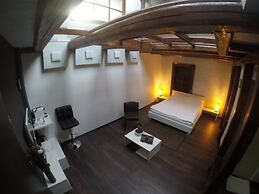 Vendi Grand Square Residence