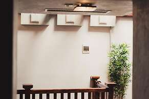 Vendi Grand Square Residence