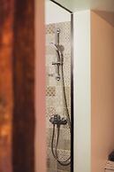 Vendi Grand Square Residence