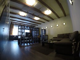 Vendi Grand Square Residence