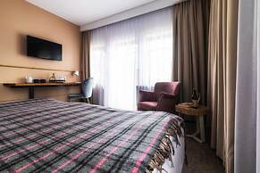 Dworzysko Hotel & Restaurant