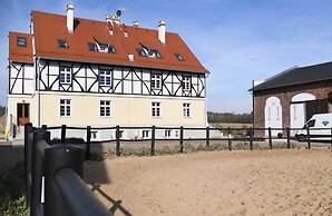 Dworzysko Hotel & Restaurant