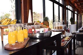 Mythos Boutique Hotel