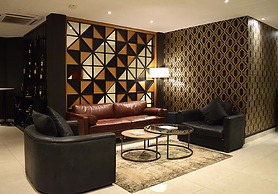 Mythos Boutique Hotel