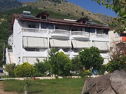 Kevi Apartments