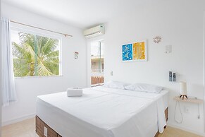 GB01 Excelente Casa 4 Suítes - Guarajuba