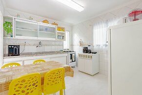 GB01 Excelente Casa 4 Suítes - Guarajuba