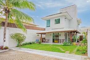 GB01 Excelente Casa 4 Suítes - Guarajuba