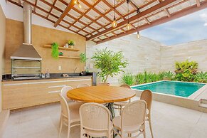 GB01 Excelente Casa 4 Suítes - Guarajuba