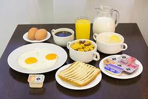 Amay Hotel on Pervomayskoy