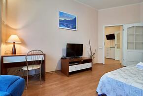Home-Hotel Voloshskaya 51
