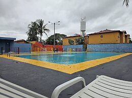 Esplanada Hotel