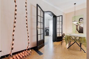 Rome as you feel - Torre Argentina Art Apartment