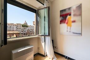 Rome as you feel - Torre Argentina Art Apartment