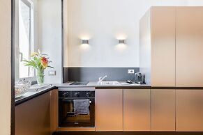 Rome as you feel - Torre Argentina Art Apartment