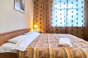 Home-Hotel Lva Tolstogo 5A