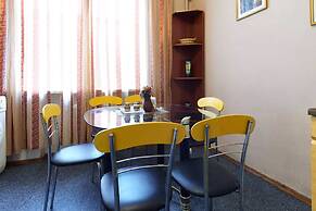 Home-Hotel Lva Tolstogo 5A