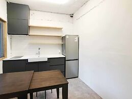 Seoul Cube Itaewon - Hostel