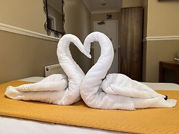 The Commongate Hotel