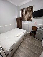 The Commongate Hotel