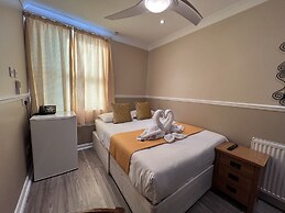 The Commongate Hotel