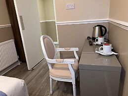 The Commongate Hotel