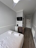 The Commongate Hotel