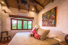 Sueno del Mar Beachfront Hotel