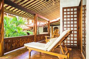 Sueno del Mar Beachfront Hotel