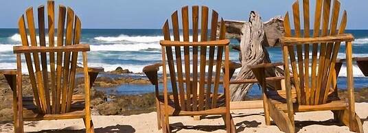 Sueno del Mar Beachfront Hotel