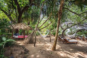 Sueno del Mar Beachfront Hotel