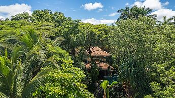 Sueno del Mar Beachfront Hotel