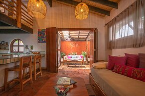 Sueno del Mar Beachfront Hotel