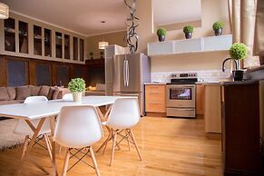 School 31 Lofts at Colors Studios