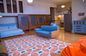 School 31 Lofts at Colors Studios