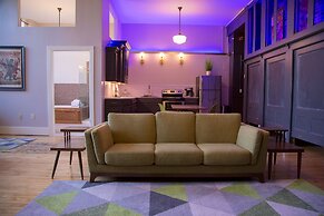 School 31 Lofts at Colors Studios