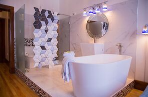 School 31 Lofts at Colors Studios