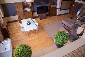 School 31 Lofts at Colors Studios