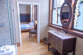 School 31 Lofts at Colors Studios